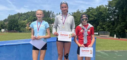 Vyhlášení vítězů atletického čtyřboje.